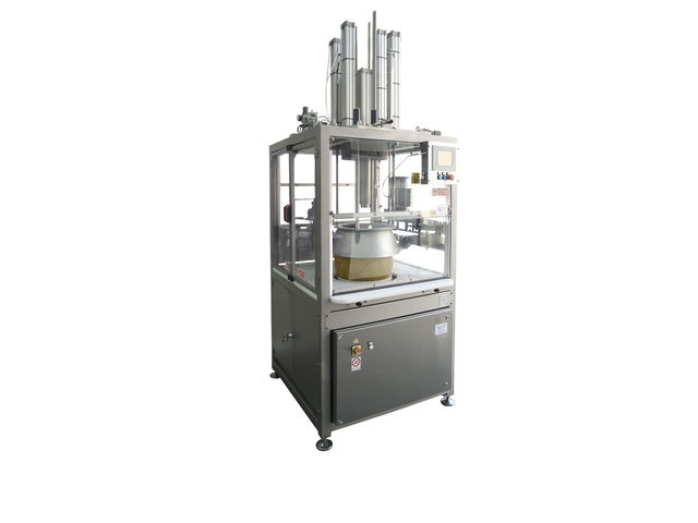 Horizontal cheese cutting machine. Rock 21