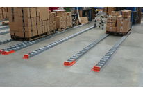 3 Tracks pallets flow lanes