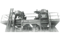 Cube elevator for cheese production