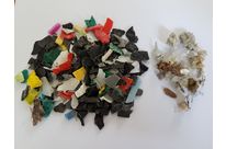 Cleaning and valorisation of plastics