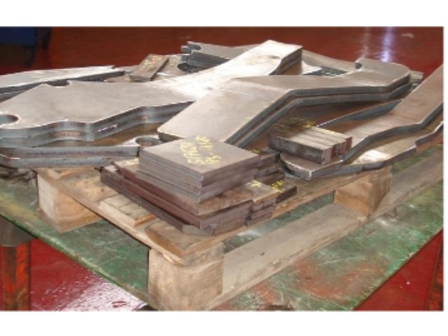 Manipulator for foldings of sheet steels with liking - custom-made ZE solution