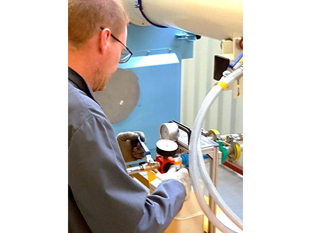 URANIN TESTS - Sealing of material