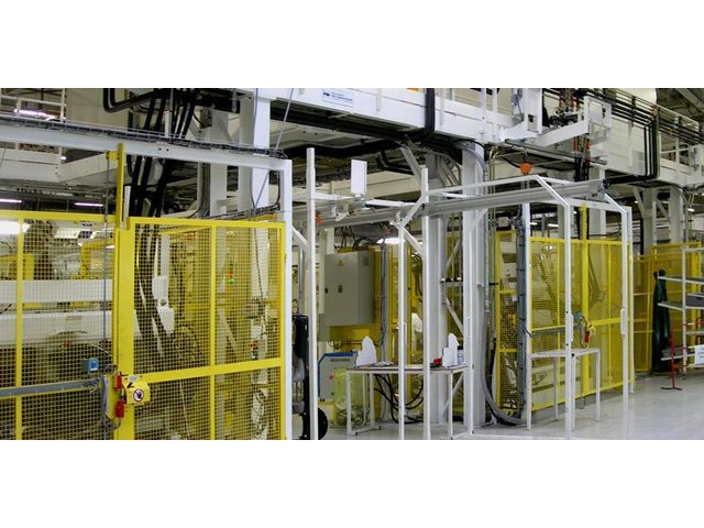 Thermoforming press systems