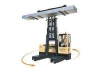 Fork-Lift Reach Truck