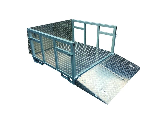 Metallic transport trolley
