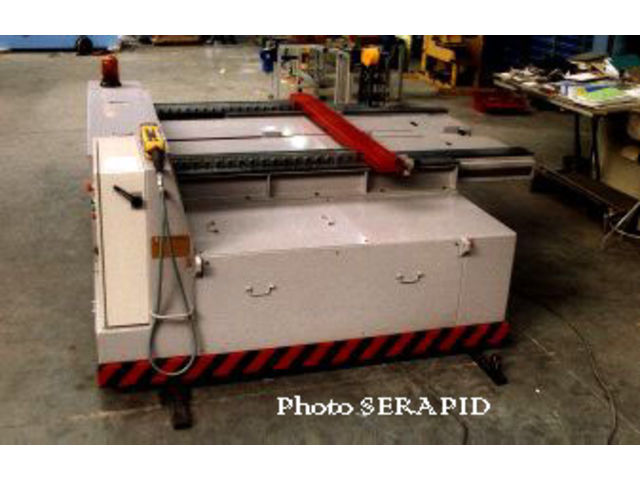 Single-track rail trolley