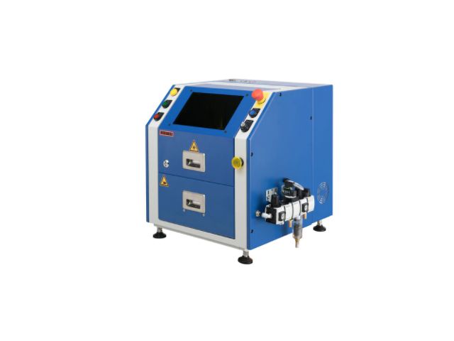Compact and efficient table top laser welding device | NOVOLAS™ TTS