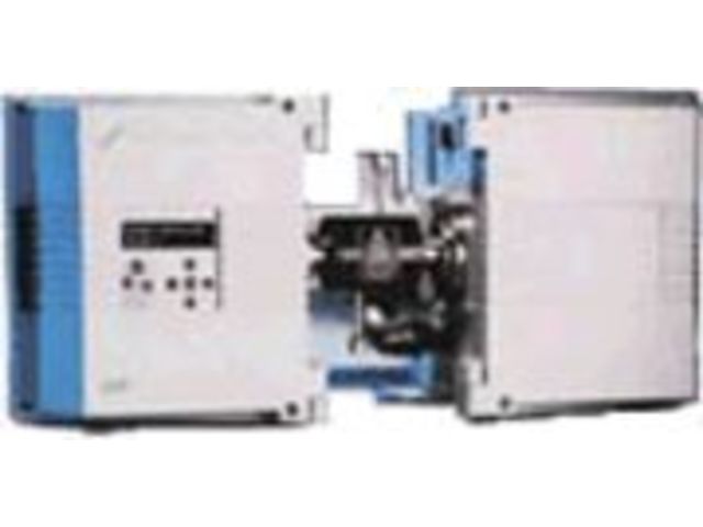 Process gas analyser