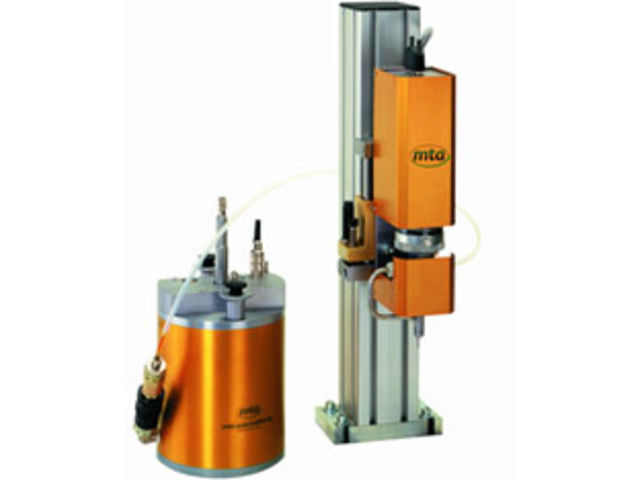 Micro-dispensing station