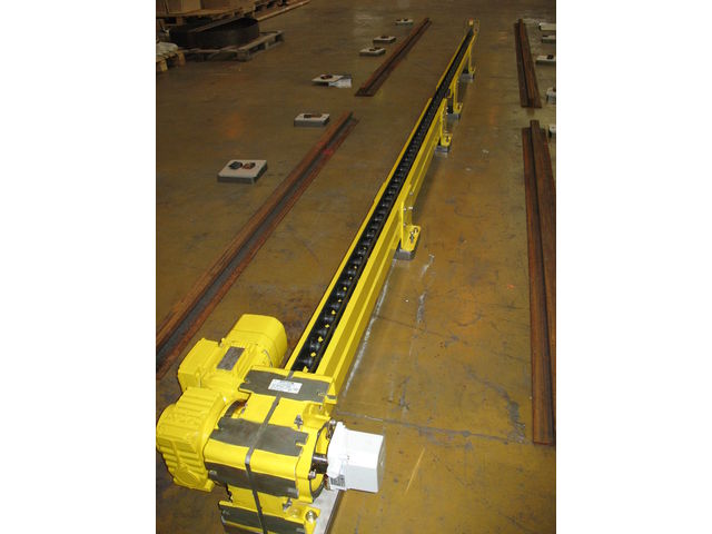 LinearBeam : mechanical linear actuator for transfer of loads