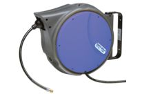 Hose reels for compressed air or cold water