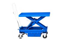 Semi-electric lifting table 