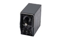 2820 Universal timer relay