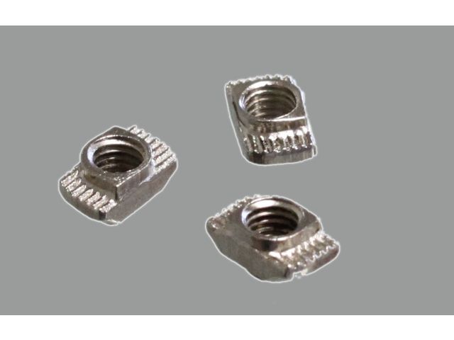 Pack of 10 hammer head nuts M5 – 6mm slot
