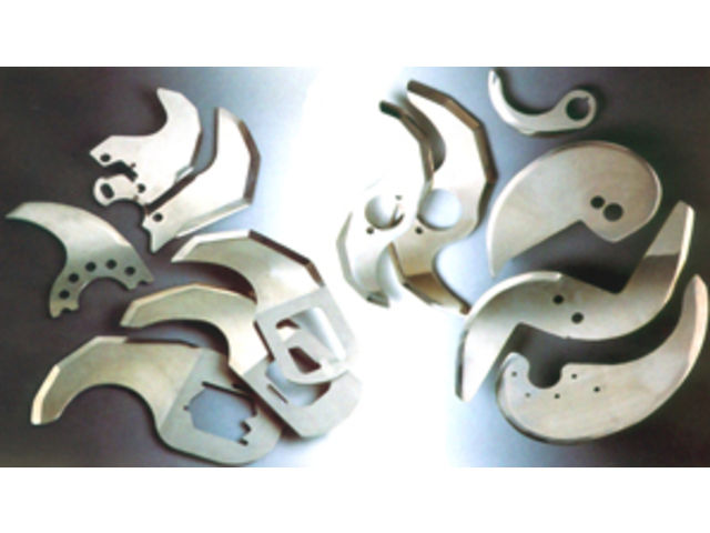 Bowl chopping blades