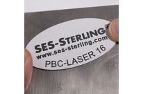 Bilayer plates engraved and cut with Laser