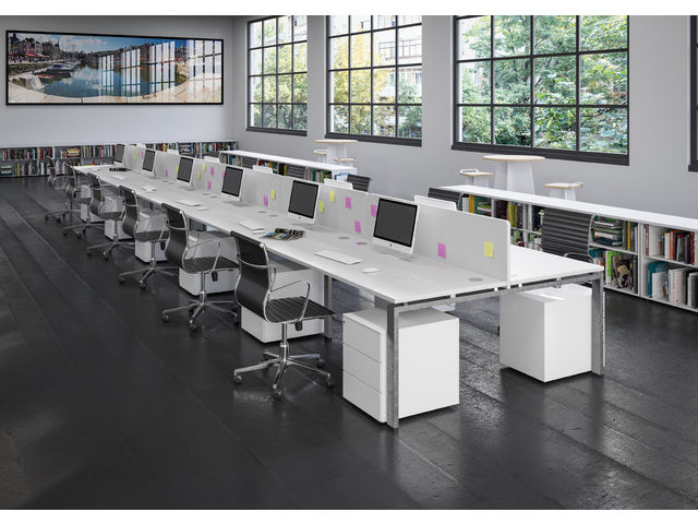 Astro operator desks