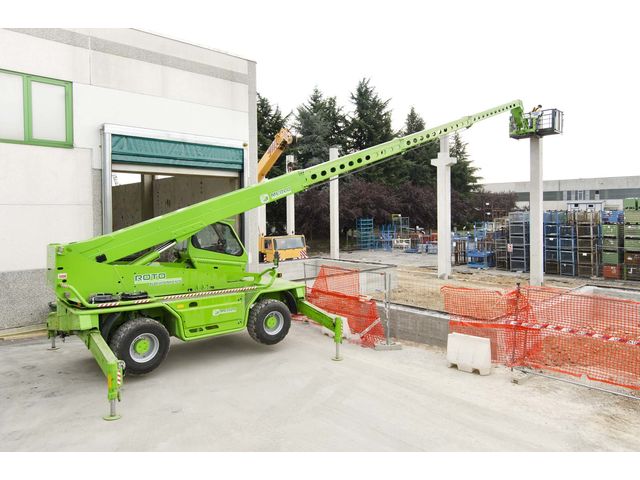 Telescopic forklift - ROTO 38.16