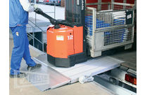 Aluminium mobile dock board