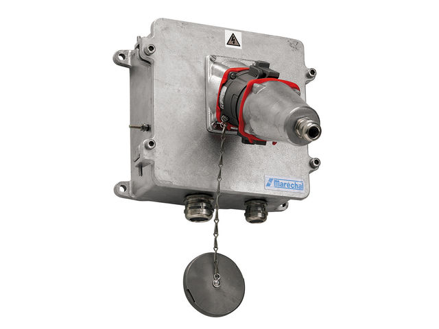 DS HT, the high temperature plug and socket for smoke extraction fans