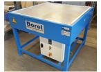 New BOREL TC 200-81 heating table (plate 900 x 900 mm - temperature max. 200 °C) shipped to England. 