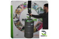  Handling of drums and containers 