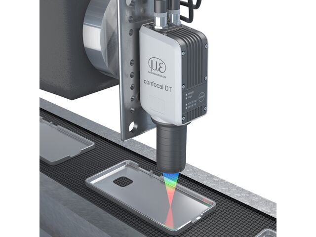 Confocal sensors with integrated controller for displacement, distance and thickness