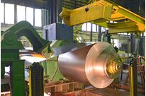 Powerful laser distance sensor for industrial applications 