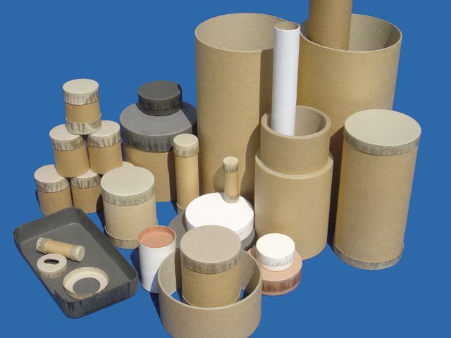 Cardboard tube with cardboard stopper