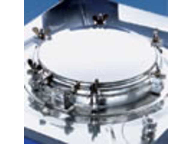 Industrial containers : Equipment and accessories : Screwed manhole cover