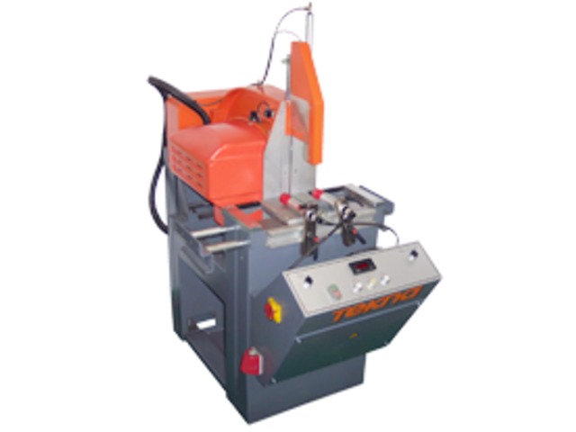 Single head machines: TK 133 E