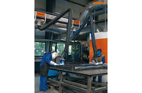 Exhaust arms for rail channels