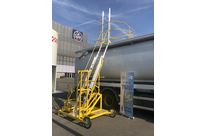 Safety ladder with lateral access